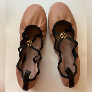 Tory Burch scrunch flats